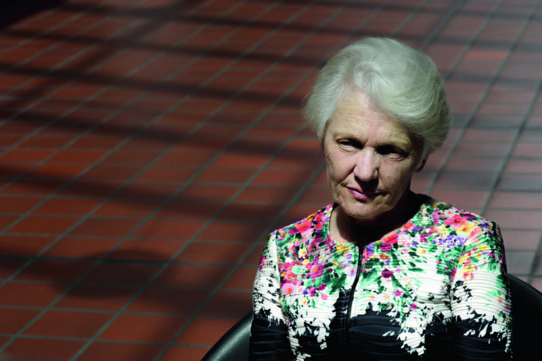 Forventningerne til danske skoler er meget høje. Hvis de skal nås, så kræver det ledere med stor viden, som kan hjælpe deres lærere med at udvikle undervisningen. Det er ikke managementteorier, der er brug for her, siger professor Viviane Robinson. Forventningerne til danske skoler er meget høje. Hvis de skal nås, så kræver det ledere med stor viden, som kan hjælpe deres lærere med at udvikle undervisningen. Det er ikke managementteorier, der er brug for her, siger professor Viviane Robinson.