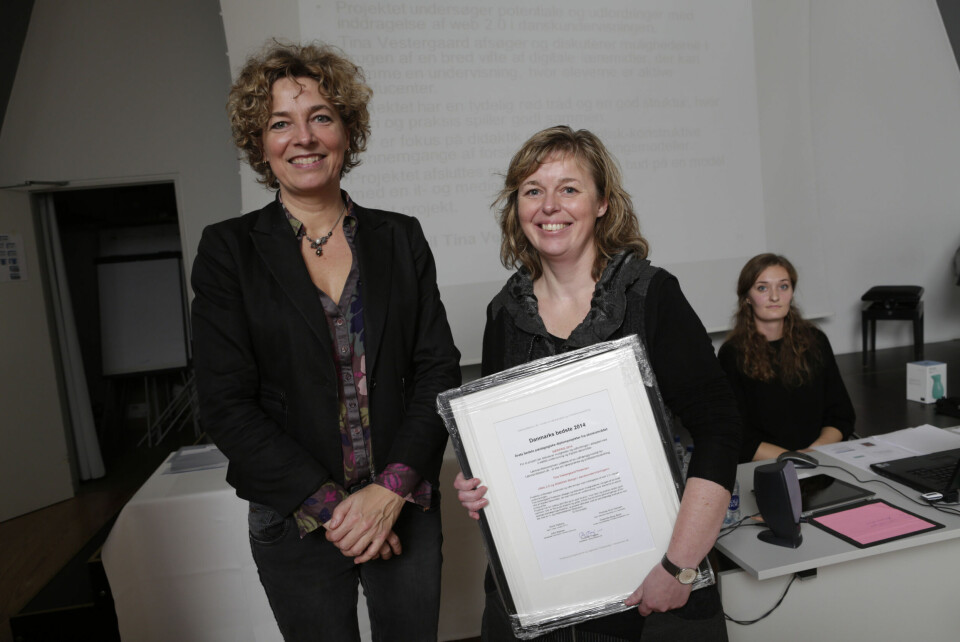 Tina Vestergaard Pedersen, vinder af Lærerprofession.dks særpris 2014, sammen med undervisningsminister Christine Antorini.