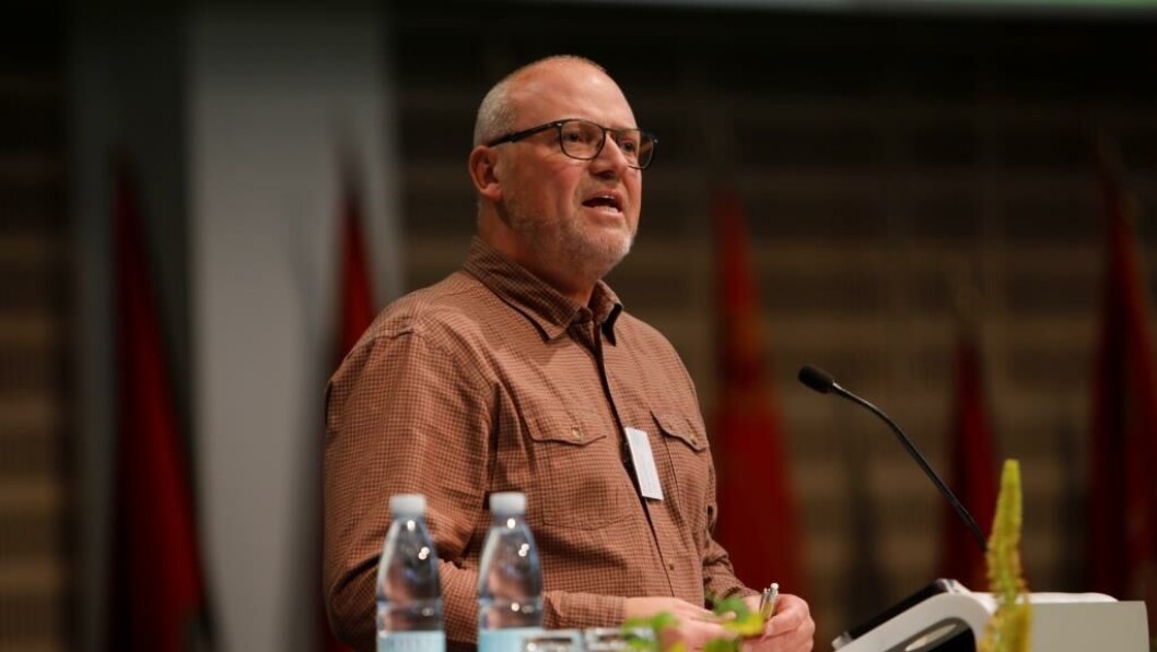 ”Det positive ved A20 er, at vi igen har mulighed for at tale arbejdstid og folkeskole i Thisted Kommune. Det er A20's styrke. Så har vi til gode se, hvordan vores lokalaftale kommer til at virke. Det kommer også meget an på skolelederne”, siger formand for Thy-Mors Lærerkreds Philip Lehn Brand. ”Det positive ved A20 er, at vi igen har mulighed for at tale arbejdstid og folkeskole i Thisted Kommune. Det er A20's styrke. Så har vi til gode se, hvordan vores lokalaftale kommer til at virke. Det kommer også meget an på skolelederne”, siger formand for Thy-Mors Lærerkreds Philip Lehn Brand.