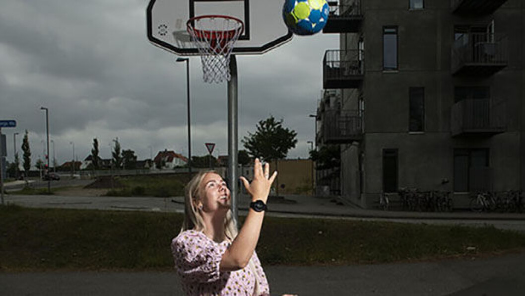 “Jeg glæder mig til at få en mere normal og struktureret hverdag efter corona – og det tror jeg også, at eleverne gør”, siger Julie Melgaard Hagerup. “Jeg glæder mig til at få en mere normal og struktureret hverdag efter corona – og det tror jeg også, at eleverne gør”, siger Julie Melgaard Hagerup.