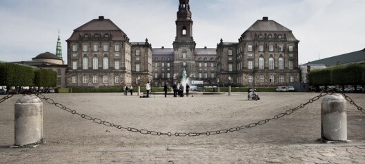 I dag: Undervisningsministeren skal redegøre for situationen i Danske Skoleelever