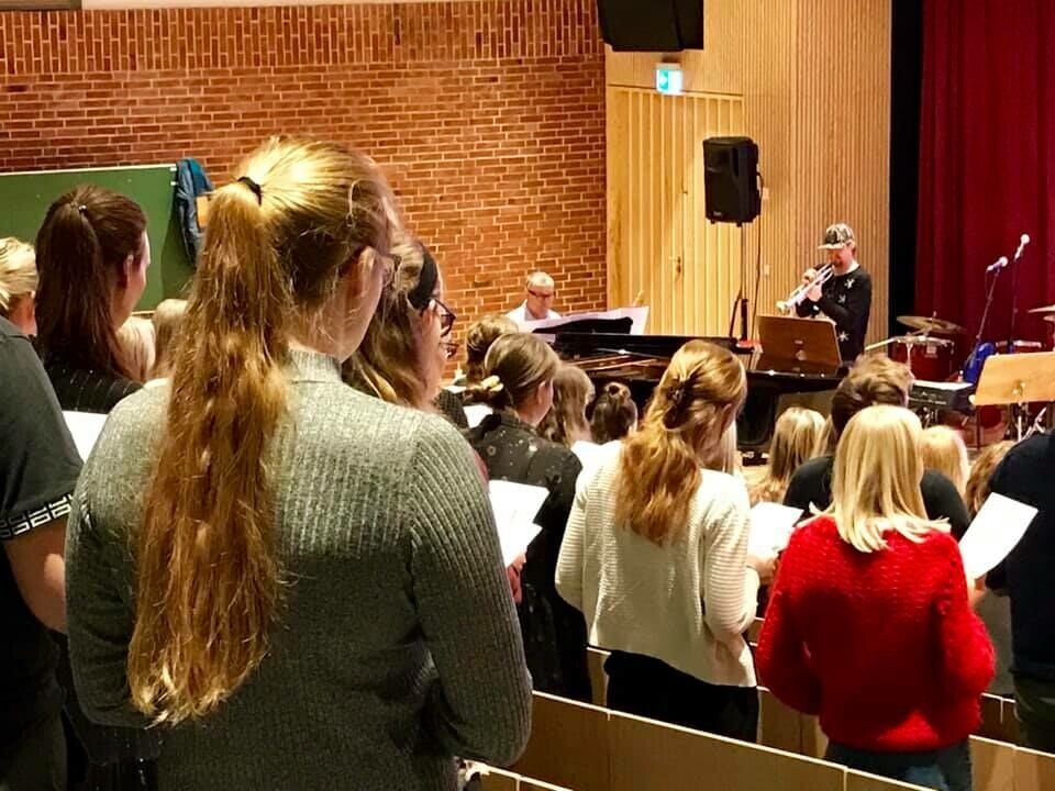 Phillip Faber og et forsvar for fællessang