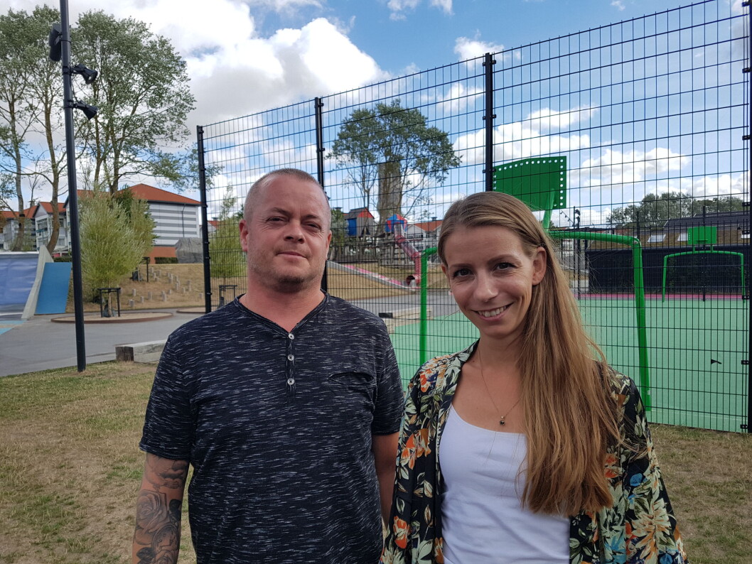 Kim Schøning og Pernille Zacho er lærere på Charlotteskolen i Hedehusene. Og de repræsenterer hvert sin synspunkt i forhold til, om forberedelsestiden før første skoledag er godt anvendt på et kursus i innovation... Kim Schøning og Pernille Zacho er lærere på Charlotteskolen i Hedehusene. Og de repræsenterer hvert sin synspunkt i forhold til, om forberedelsestiden før første skoledag er godt anvendt på et kursus i innovation...