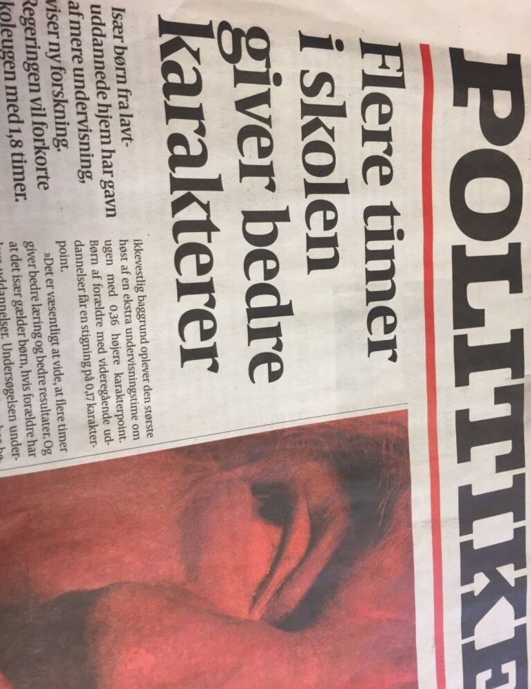 Forsiden af Politiken dagen efter regeringens udspil om kortere skoleuge. Forsiden af Politiken dagen efter regeringens udspil om kortere skoleuge.
