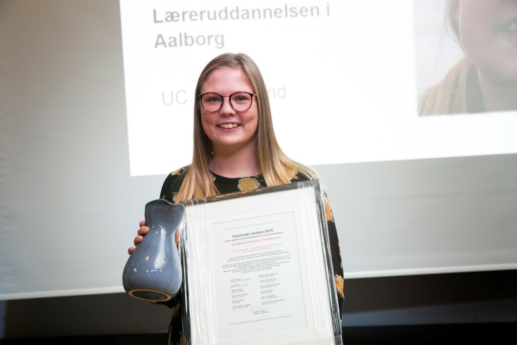 Ida Damsø fik i 2018 en pris for sit bachelorprojekt. Hun har nogle råd til andre, der skal i gang med skriveprocessen. Foto: Klaus Holsting Ida Damsø fik i 2018 en pris for sit bachelorprojekt. Hun har nogle råd til andre, der skal i gang med skriveprocessen. Foto: Klaus Holsting