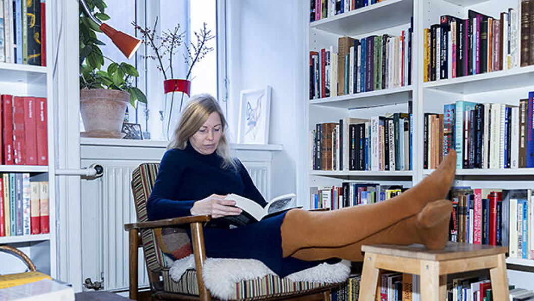 Kristiane Hauer satte eleverne til at finde en god bog, et roligt sted og så ellers fordybe sig i den oplevelse, som litteratur kan give os. Kristiane Hauer satte eleverne til at finde en god bog, et roligt sted og så ellers fordybe sig i den oplevelse, som litteratur kan give os.