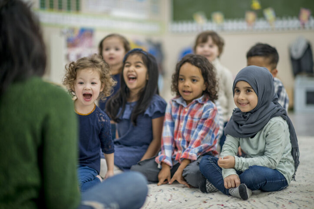 Fem procent af børnehaveklasseeleverne på de udvalgte skoler skal gå i børnehaveklasse et år mere efter en dumpet sprogtest. Én procent af de ældre dansk som andetsprog-elever må også gå deres klassetrin om. Fem procent af børnehaveklasseeleverne på de udvalgte skoler skal gå i børnehaveklasse et år mere efter en dumpet sprogtest. Én procent af de ældre dansk som andetsprog-elever må også gå deres klassetrin om.