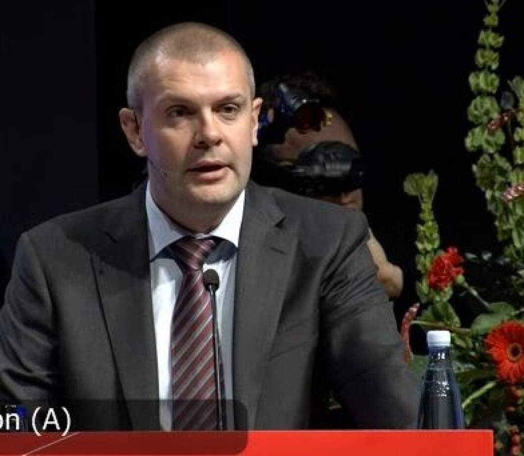 ”Jeg er personligt meget optaget af, at folkeskolen udvikles og elevernes faglige niveau hele tiden forbedres. Men det er jo ikke bare noget, som regeringen og Folketinget skal kunne konstatere i Pisarapporter og afgangsprøver ”Jeg er personligt meget optaget af, at folkeskolen udvikles og elevernes faglige niveau hele tiden forbedres. Men det er jo ikke bare noget, som regeringen og Folketinget skal kunne konstatere i Pisarapporter og afgangsprøver