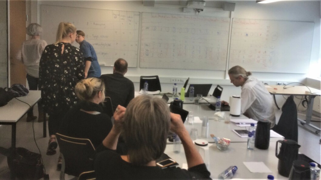 Lærerprofession.dk's dommerpaneler har fundet de bedste projekter i 2020. Billedet er fra et af sidste års dommermøder. Lærerprofession.dk's dommerpaneler har fundet de bedste projekter i 2020. Billedet er fra et af sidste års dommermøder.