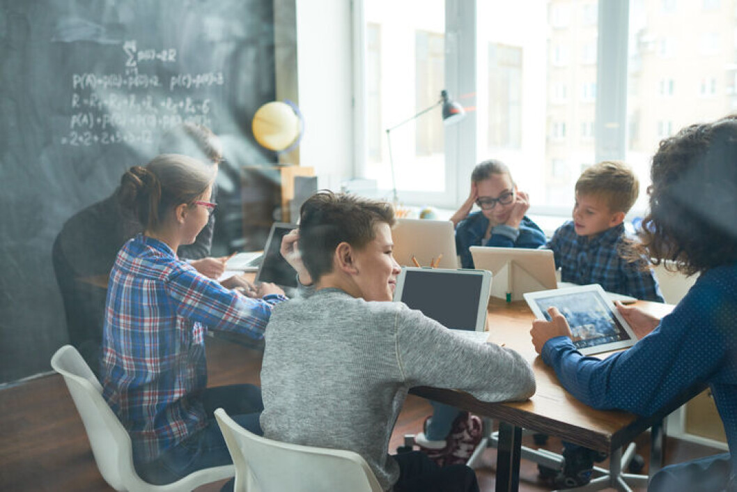 Danmark har begået stort set samtlige fejl, når det kommer til hardwareindkøb. På softwaresiden gør vi det mere fornuftigt, siger Jeppe Bundsgaard. Danmark har begået stort set samtlige fejl, når det kommer til hardwareindkøb. På softwaresiden gør vi det mere fornuftigt, siger Jeppe Bundsgaard.