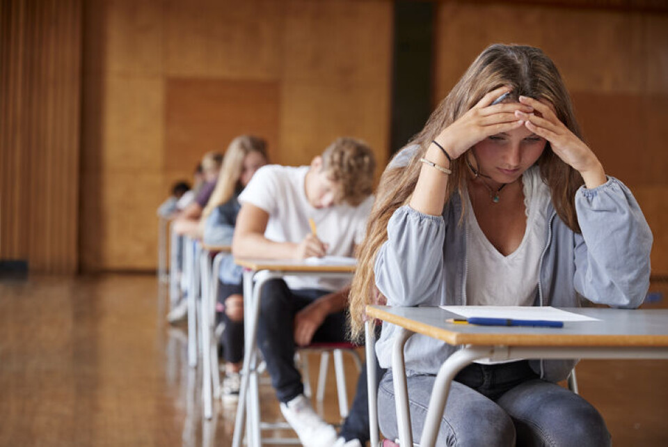 I år vil Styrelsen for Undervisning og Kvalitet som noget nyt have særligt fokus på, om skolerne overholder reglerne ved årets afgangsprøver. I år vil Styrelsen for Undervisning og Kvalitet som noget nyt have særligt fokus på, om skolerne overholder reglerne ved årets afgangsprøver.