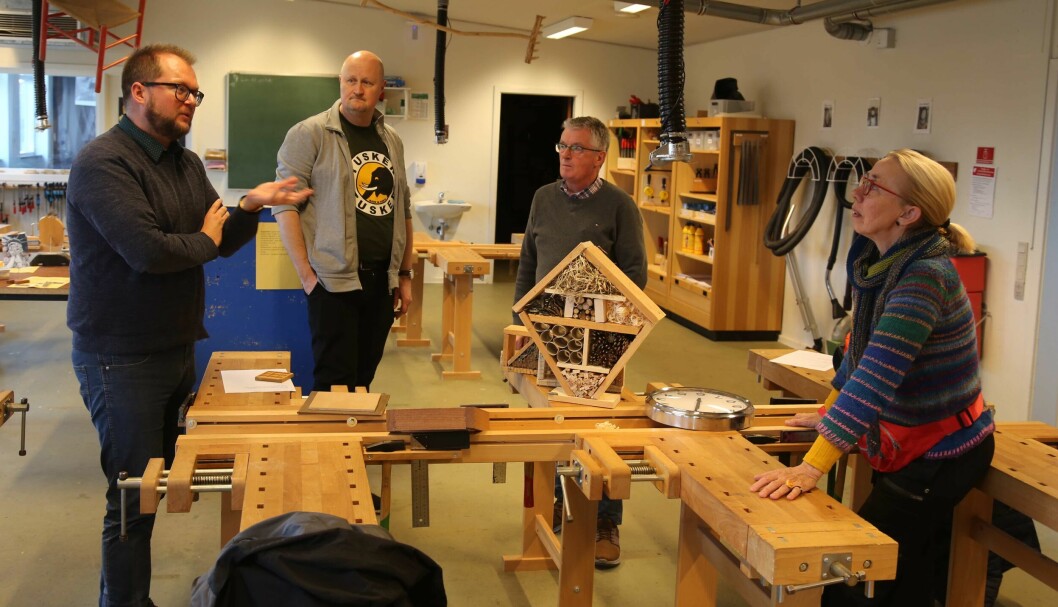 Peter Hougaard, Niels Lyngbo, Henrik Petersen og Kirsten Brandt Olesen har tilsammen over 115 års erfaring med at undervise i sløjd, håndarbejde eller håndværk og design. Og de er bekymrede for fagets udvikling.