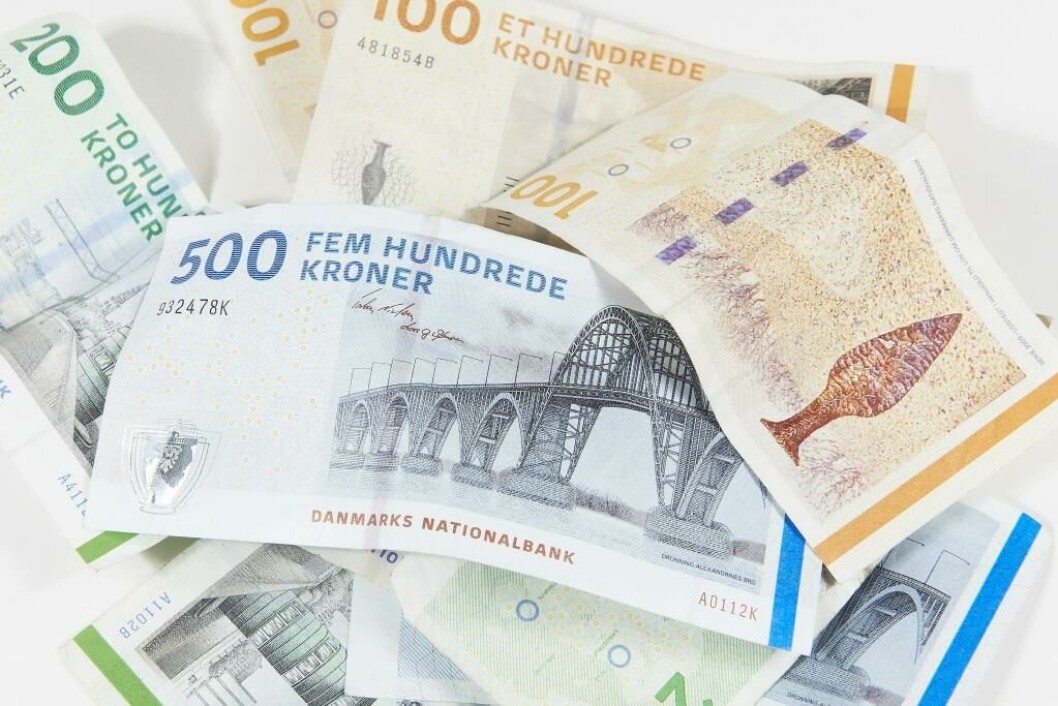 Der er trillioner af dollars i uddannelse. Der er trillioner af dollars i uddannelse.