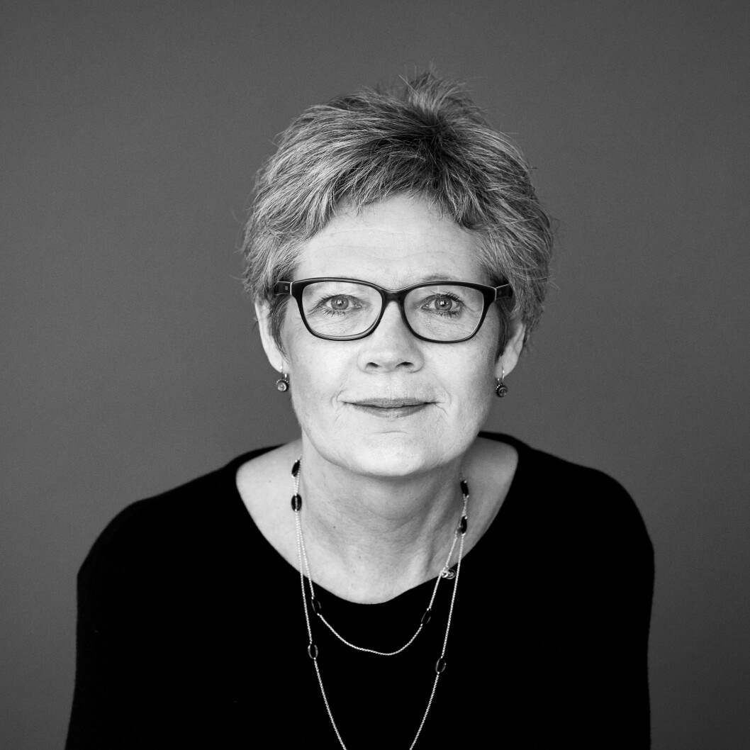 Birgitte Terkildsen foreslår at man benytter lejligheden til at få eleverne op af stolene og få noget kropslighed ind i dramalæsningen. Birgitte Terkildsen foreslår at man benytter lejligheden til at få eleverne op af stolene og få noget kropslighed ind i dramalæsningen.