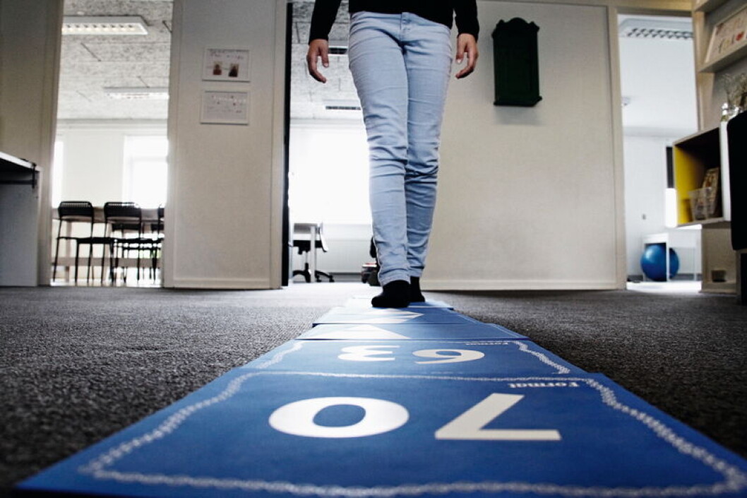 Forskerne ønsker at blive kloge på, hvilke matematikvanskeligheder nogle børn har. Der er endnu ikke lige så meget forskning omkring vanskeligheder ved matematik som ved læsning og skrivning. Forskerne ønsker at blive kloge på, hvilke matematikvanskeligheder nogle børn har. Der er endnu ikke lige så meget forskning omkring vanskeligheder ved matematik som ved læsning og skrivning.