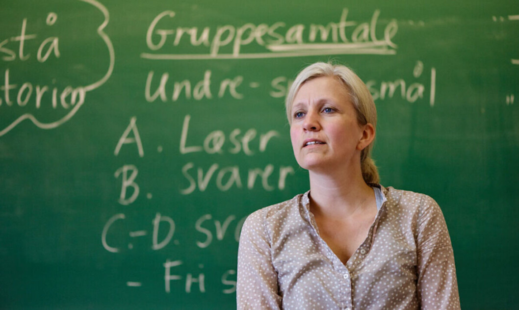 »Vi skal definere, hvad vi vil med skolen, og hvad der skal til for at være en professionel lærer. Ellers er der andre, der gør det for os«, siger Mette Frederiksen. »Vi skal definere, hvad vi vil med skolen, og hvad der skal til for at være en professionel lærer. Ellers er der andre, der gør det for os«, siger Mette Frederiksen.
