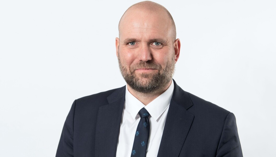 Thomas Gyldal understregede på dagens pressemøde, at KL dukker op til økonomiforhandlingerne med et nøje dokumenteret, samlet regnskab for de udgifter, kommunerne har haft i forbindelse med at modtage de ukrainske flygtninge. Thomas Gyldal understregede på dagens pressemøde, at KL dukker op til økonomiforhandlingerne med et nøje dokumenteret, samlet regnskab for de udgifter, kommunerne har haft i forbindelse med at modtage de ukrainske flygtninge.