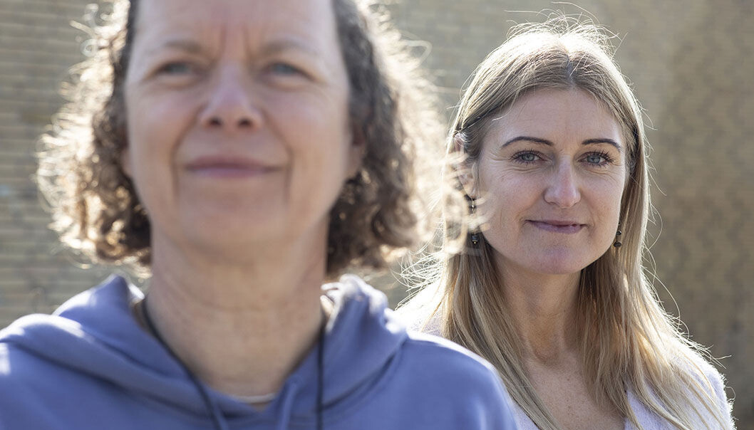 Socialrådgiver Tina Mogensen Givskud Tilst Skole er en af de eneste skoler i Danmark, der har en skolesocialrådgiver ansat - og hvad betyder det så for inklusionsarbejdet, for lærernes arbejde med inklusion mv. Socialrådgiver Tina Mogensen Givskud Tilst Skole er en af de eneste skoler i Danmark, der har en skolesocialrådgiver ansat - og hvad betyder det så for inklusionsarbejdet, for lærernes arbejde med inklusion mv.