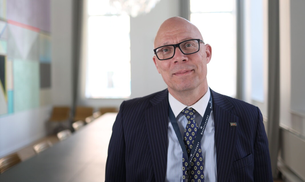 Allan Frank er it-sikkerhedsspecialist i Datatilsynet, og det er blandt andet hans rolle at vurdere, om Helsingør Kommune bryder loven, når de beder deres elever og ansatte på skolerne om at bruge Googles Chromebooks. Allan Frank er it-sikkerhedsspecialist i Datatilsynet, og det er blandt andet hans rolle at vurdere, om Helsingør Kommune bryder loven, når de beder deres elever og ansatte på skolerne om at bruge Googles Chromebooks.