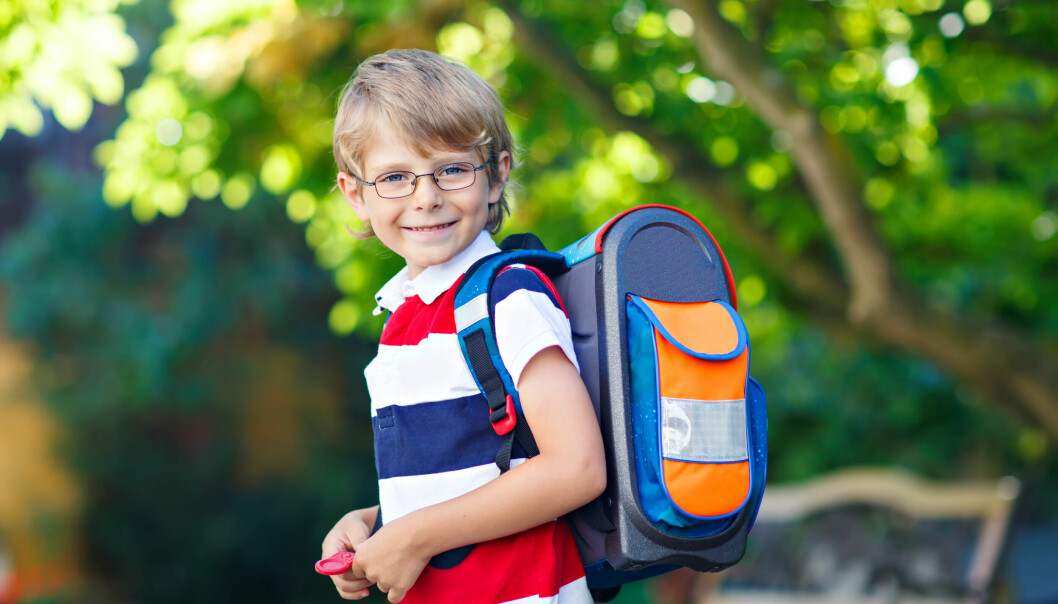 Familier som modtager skolestartshjælp kan som noget nyt selv vælge, hvilken skoletaske barnet skal have (arkivfoto).