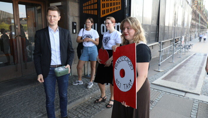 Der var naturligvis også en madkasse til uddannelses- og forskningsminister Jesper Petersen (S). Der var naturligvis også en madkasse til uddannelses- og forskningsminister Jesper Petersen (S).