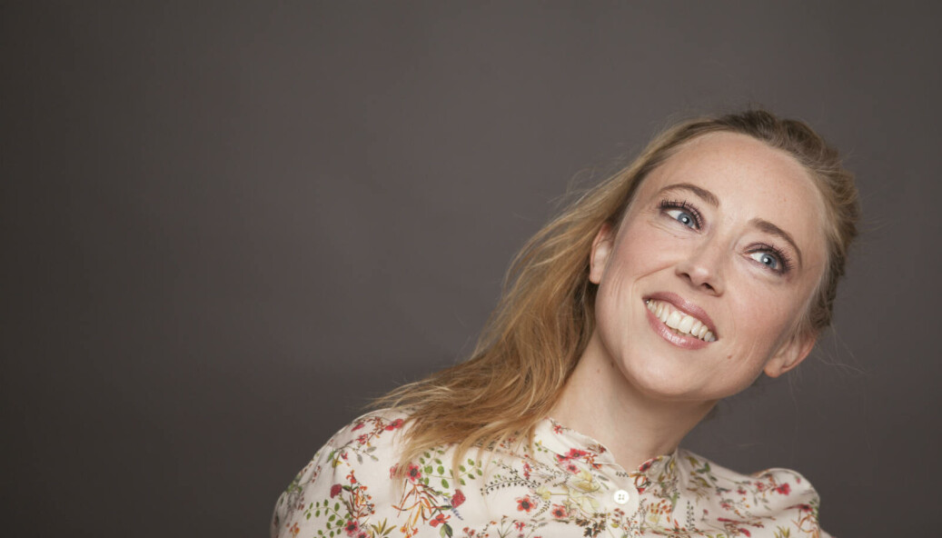 Pernille Sejlund er uddannet i komposition fra Den Kongelige Danske Musikkonservatorium i 2011 og har modtaget flere priser, udmærkelser, stipendier og udtagelser for sine kompositioner, bl.a. Sonning Musikfonds Talentpris i 2014. Pernille Sejlund er uddannet i komposition fra Den Kongelige Danske Musikkonservatorium i 2011 og har modtaget flere priser, udmærkelser, stipendier og udtagelser for sine kompositioner, bl.a. Sonning Musikfonds Talentpris i 2014.