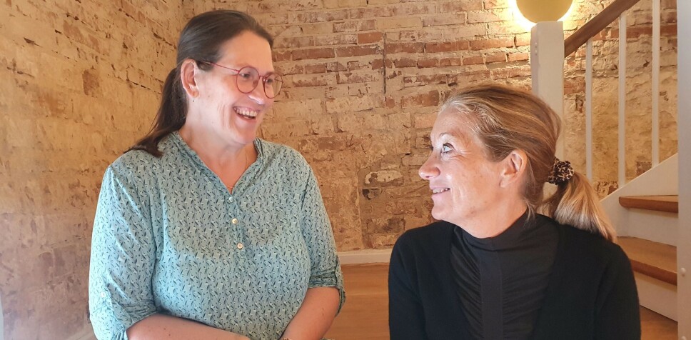 AnneDorte Johnsen og Helle Beermann er tillidsrepræsentanter i henholdsvis Varde og Hjørring. Begge hjælper DLF med at indsamle arbejdstidsfortællinger.