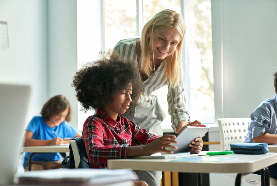 Det afgørende er, at lærere er nysgerrige efter, om hjælpemidlerne gør det lettere for ordblinde elever, og at man i sin didaktik har fokus på, hvor de kan bruge et redskab, og hvad det betyder for deres læring, anbefaler pædagogisk IKT-vejleder Allan Madsen.