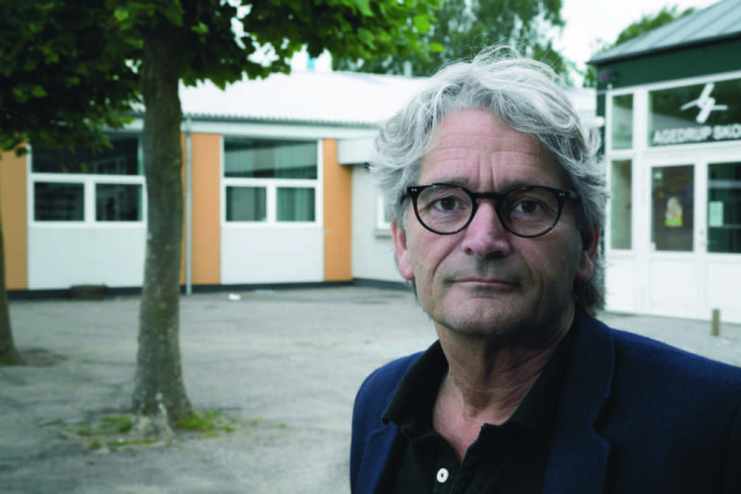 Erik Schmidt har sagt sit lærerjob op på Agedrup Skole på grund af disciplinærsagen. Han er i dag blandt andet redaktør på Lærerbladet, der er et medlemsblad, som udgives af Odense Lærerforening. Erik Schmidt har sagt sit lærerjob op på Agedrup Skole på grund af disciplinærsagen. Han er i dag blandt andet redaktør på Lærerbladet, der er et medlemsblad, som udgives af Odense Lærerforening.