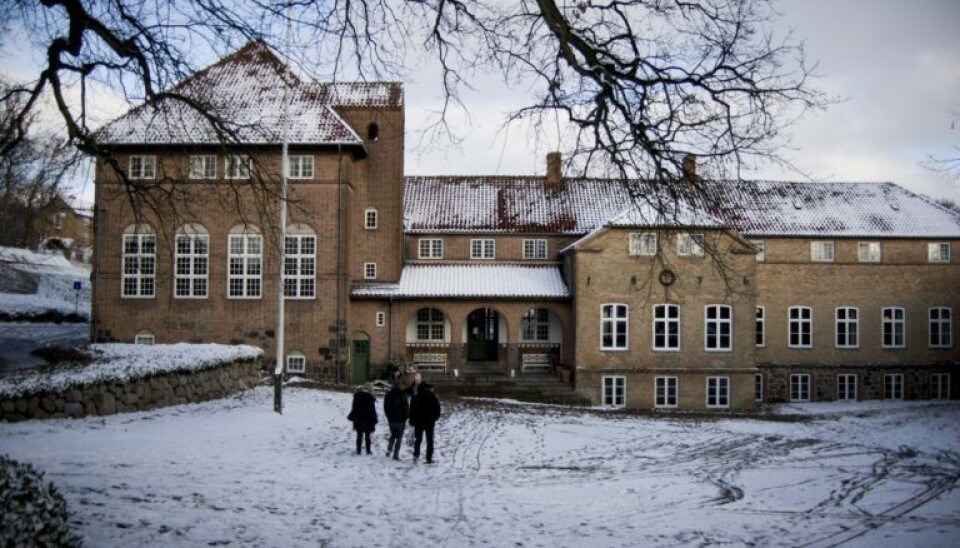 Fra 2024 kan man tage det første år af lærerudannelse som bosiddende sammen med højskoleeleverne på Vallekilde Højskole.