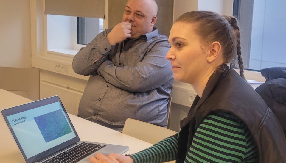 Morten Nielsen og Michelle Israelsson har rejst rundt til læreruddannelsesstederne for at fortælle om mulighederne for både praktik og job i Østgrønland.