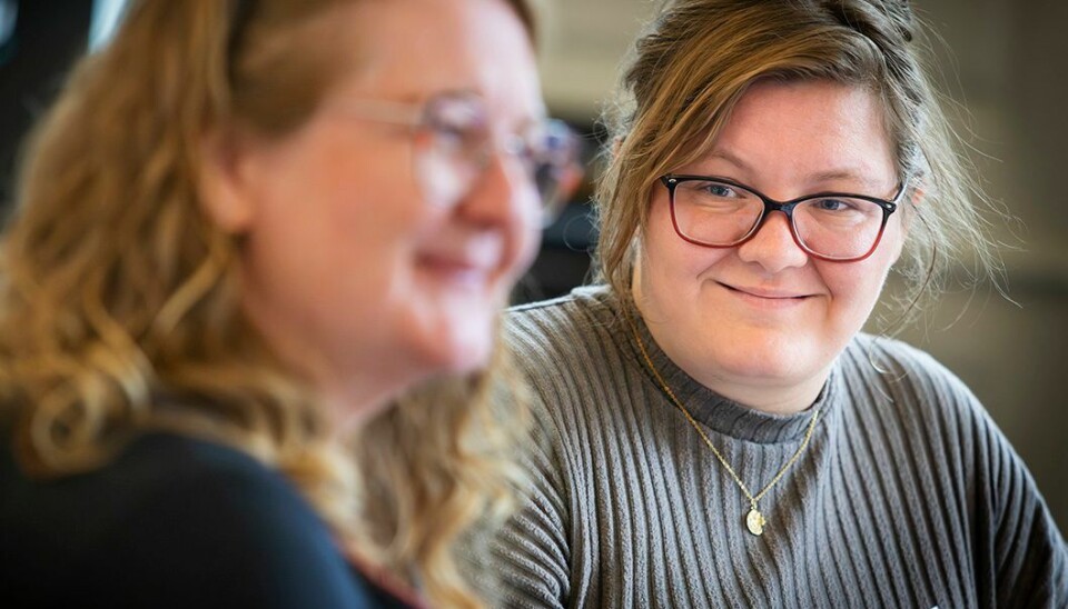 Kirsten Mølgaard og Blancka Louise Andersen fra Klostermarksskolen sad klar ved tasterne, da tilmeldingen til fagkurset åbnede