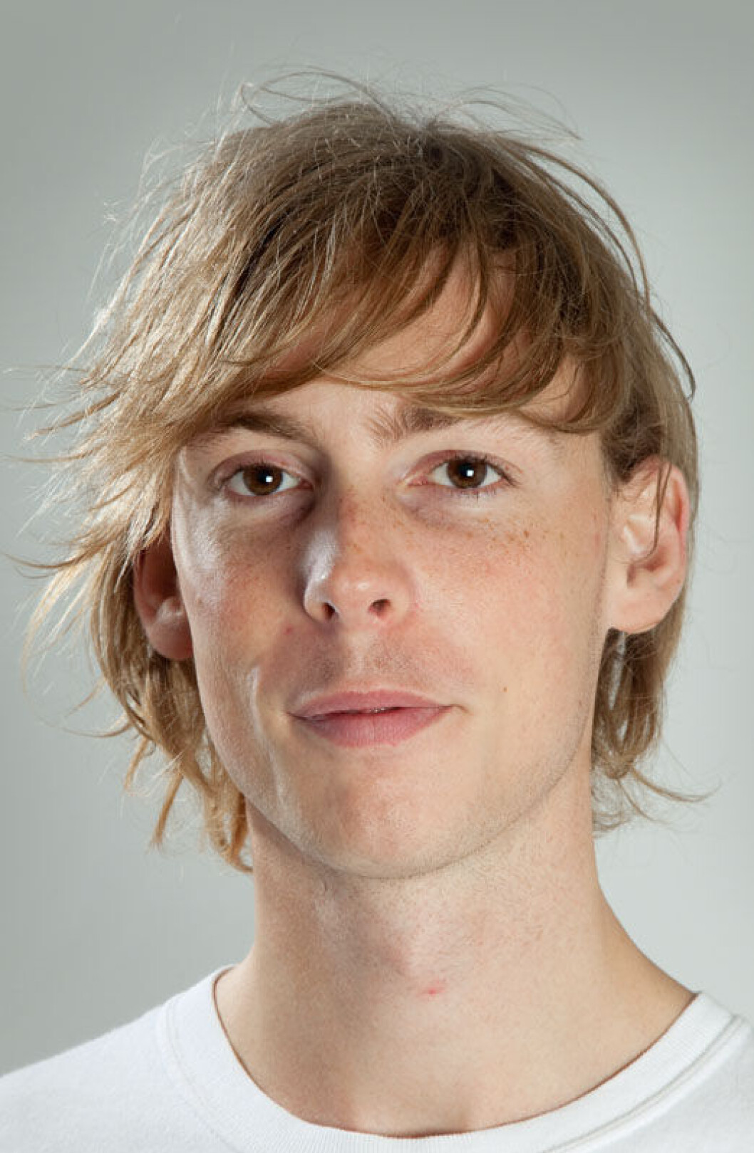 Christian Deichmann har fået folkeskolen ind med modermælken. Christian Deichmann har fået folkeskolen ind med modermælken.