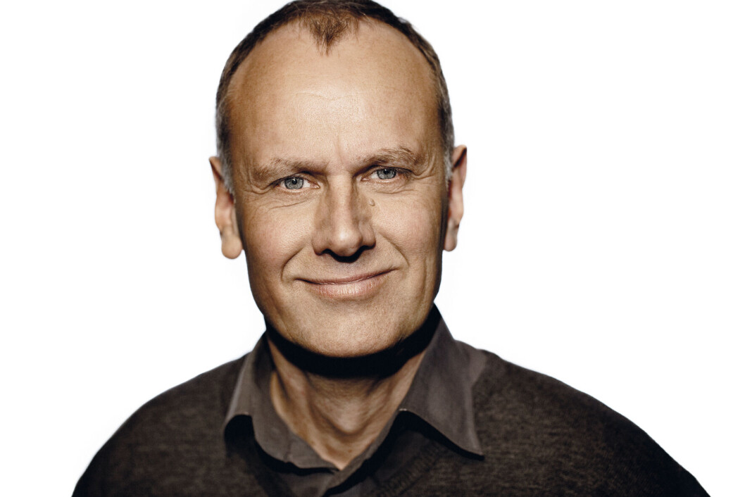 ”Jeg mener, at vi skal være mønsterkommune i opgøret med New Public Management. Det betyder i første om gang en time out i to år, hvor vi siger til skolerne, at I helt selv må bestemme, hvilke dele af reformen I ønsker. Jeg kalder det en ’Fingrene væk reformen’”, siger s-politiker i Københavns borgerrepræsentation Jan Andreasen. ”Jeg mener, at vi skal være mønsterkommune i opgøret med New Public Management. Det betyder i første om gang en time out i to år, hvor vi siger til skolerne, at I helt selv må bestemme, hvilke dele af reformen I ønsker. Jeg kalder det en ’Fingrene væk reformen’”, siger s-politiker i Københavns borgerrepræsentation Jan Andreasen.
