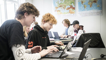 Kommuner og skoler har fået lokal fleksibilitet til at tilrettelægge genåbningen af 6.-10. klasse og klubtilbud fra 18. maj. Kommuner og skoler har fået lokal fleksibilitet til at tilrettelægge genåbningen af 6.-10. klasse og klubtilbud fra 18. maj.