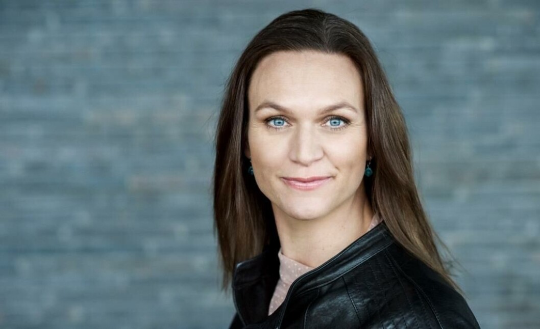 Det skal være plads til det kreative og perspektiverende i undervisningen - men først når de elementere færdigheder som læsning er på plads, siger ministeren. Det skal være plads til det kreative og perspektiverende i undervisningen - men først når de elementere færdigheder som læsning er på plads, siger ministeren.