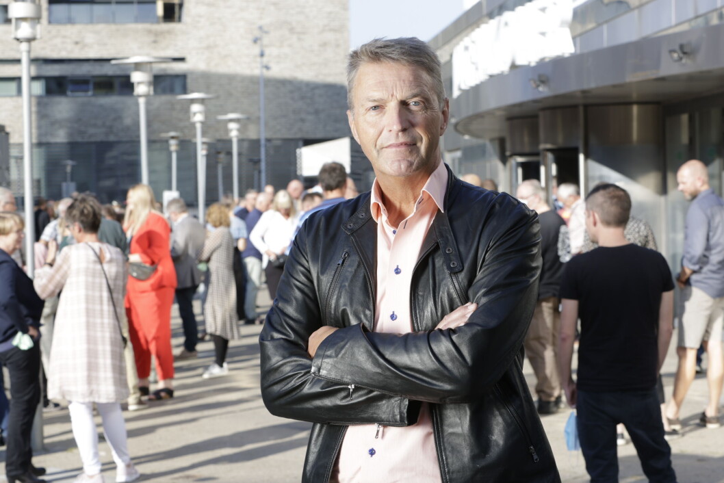 ”For at kunne tilbyde eleverne den bedst mulige kvalitet i undervisningen vil vi opfordre til, at sommerens prøver i de praktisk/musiske fag erstattes af årskarakterer”, står der i et åbent brev fra Skolelederforeningen. ”For at kunne tilbyde eleverne den bedst mulige kvalitet i undervisningen vil vi opfordre til, at sommerens prøver i de praktisk/musiske fag erstattes af årskarakterer”, står der i et åbent brev fra Skolelederforeningen.