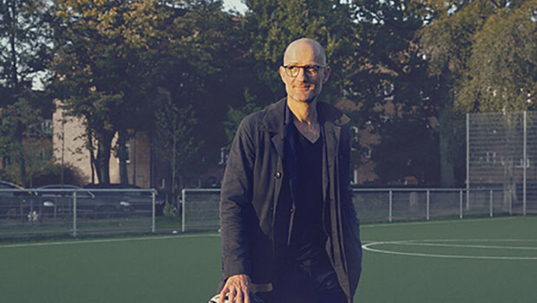 Mikkel Wiene begyndte som reklamemand, i dag er han skoleleder efter en meritlæreruddannelse. Mikkel Wiene begyndte som reklamemand, i dag er han skoleleder efter en meritlæreruddannelse.
