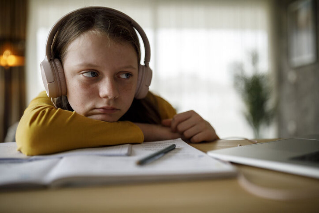 Alt tyder på, at det er slut med fjernundervisning af hjemsendte elever fra næste uge. Alt tyder på, at det er slut med fjernundervisning af hjemsendte elever fra næste uge.