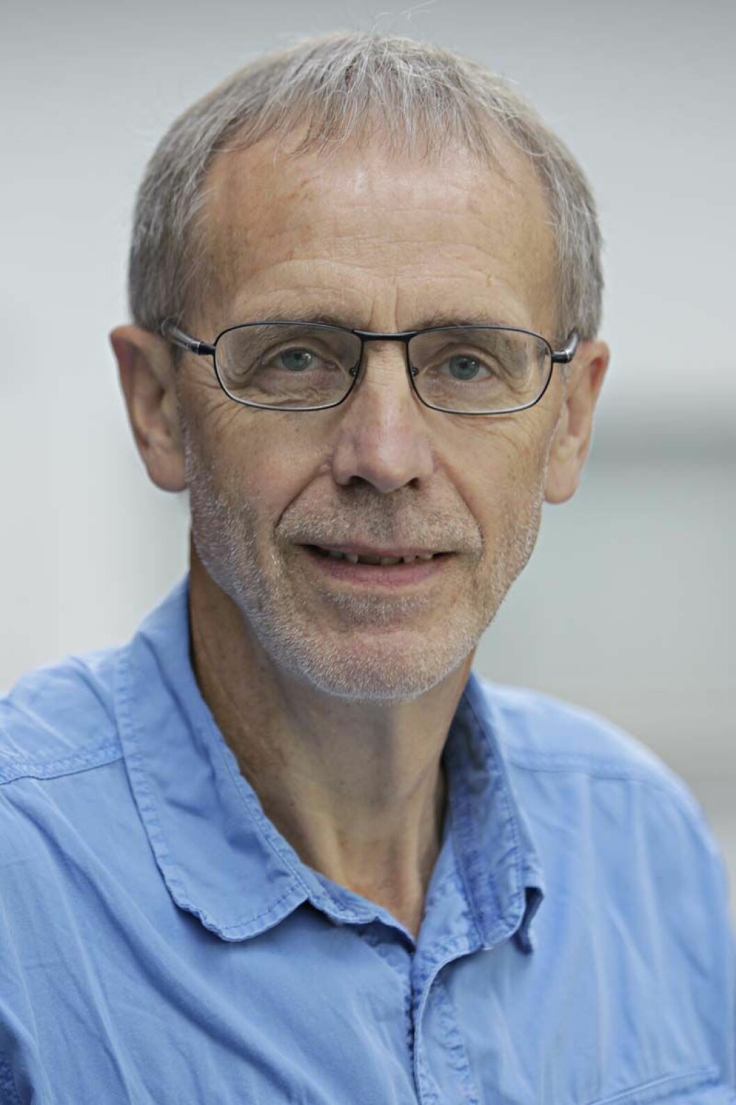 Helge Christiansen er delegeret på Danmarks Lærerforenings Kongres  2013. Til daglig er han tillidsrepræsentant og underviser i dansk på Farstrup Skole.