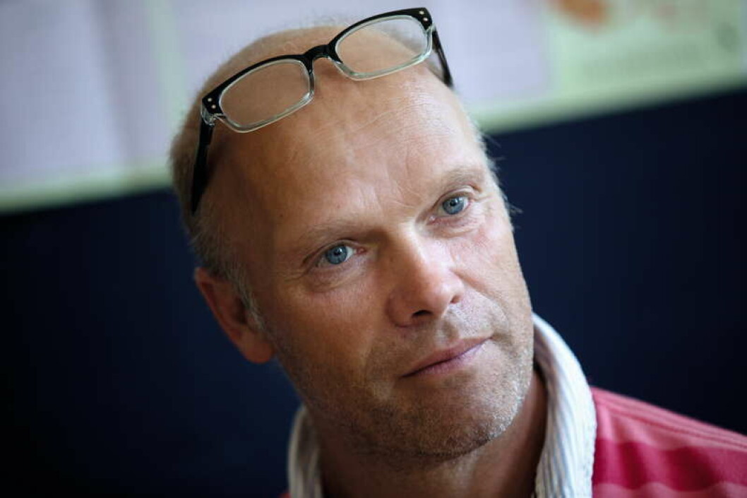 Bjarne Jappe kalder sig selv for metermanden. En afstand, han værner om, fortæller han. Bjarne Jappe kalder sig selv for metermanden. En afstand, han værner om, fortæller han.